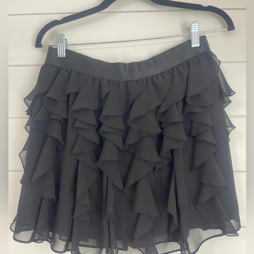 New, Express, Black Ruffle Short Skirt With Elastic Band Waist, Size Medium